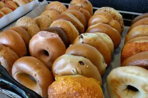 What Are The Types Of Bagels At Dunkin Donuts?